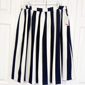 NWT She Traveled Navy Blue & Ivory Stripe Knit A-Line Midi Skirt 12